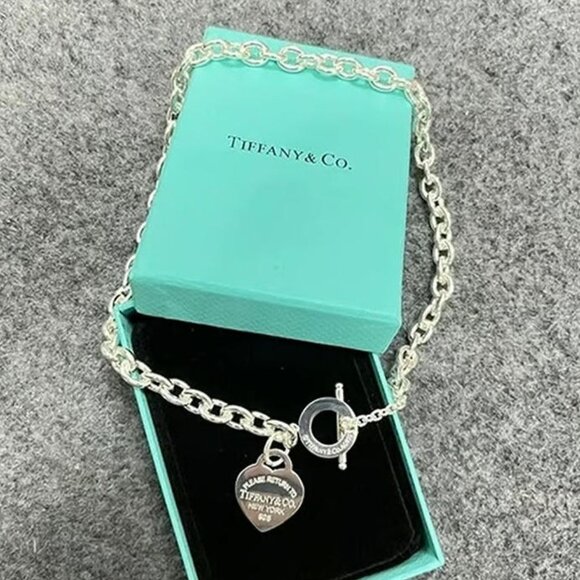 Tiffany & Co. Bracelet with Charm & Original Box - Picture 3 of 3